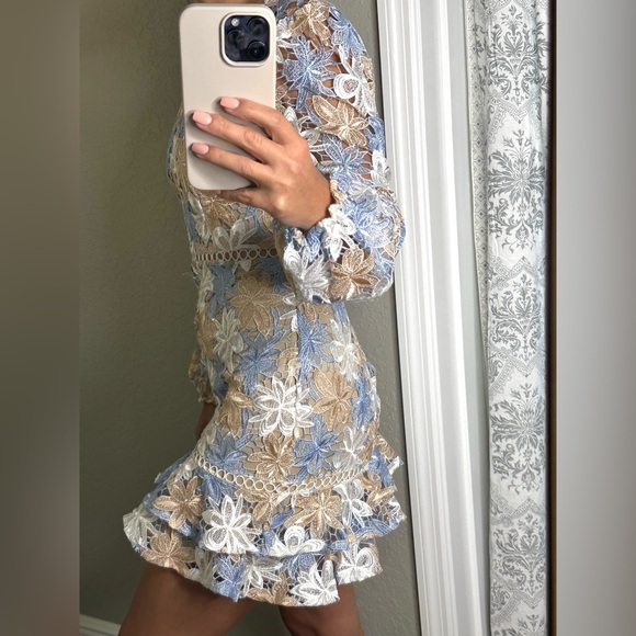 Just me guipure blue,tan, and white laced mini dress w long sleeves size small - Picture 16 of 16